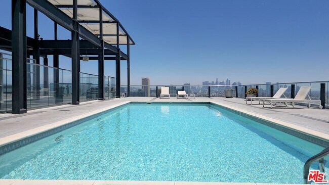Building Photo - 3810 Wilshire Blvd