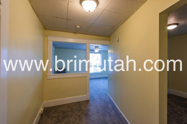 Building Photo - 273-275 S. 400 E. - 1