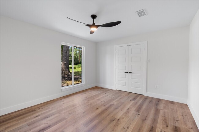 Building Photo - 12019 Beth Ln
