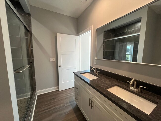 Building Photo - Three bedroom new construction home close ...