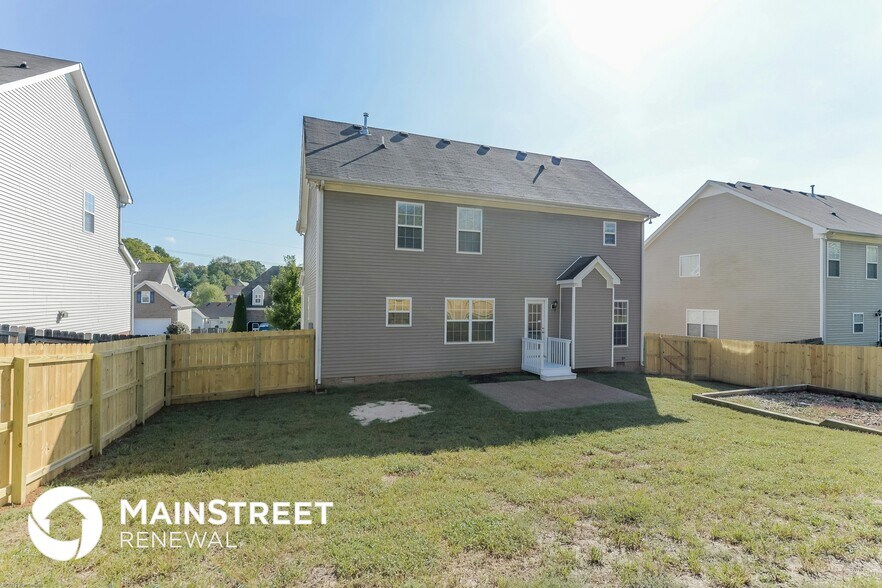 Building Photo - 3062 Romain Trail