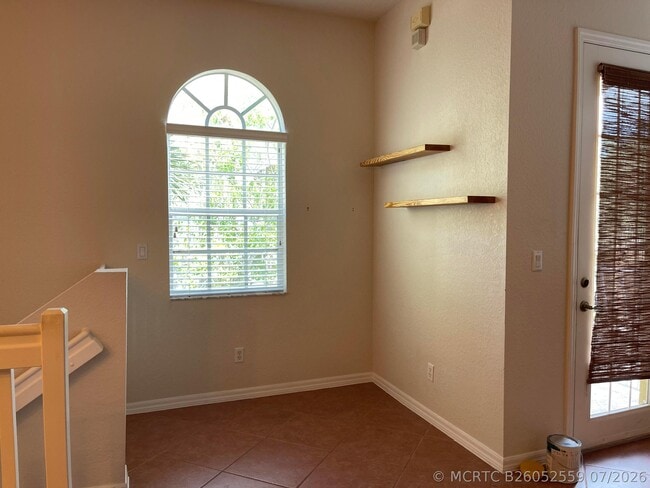 Building Photo - 4871 Bonsai Cir