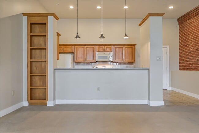 Building Photo - 2309 Harborside Dr