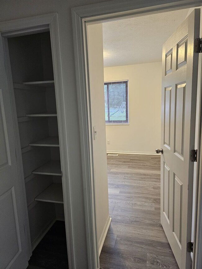 Interior Photo - Center Street Apartments