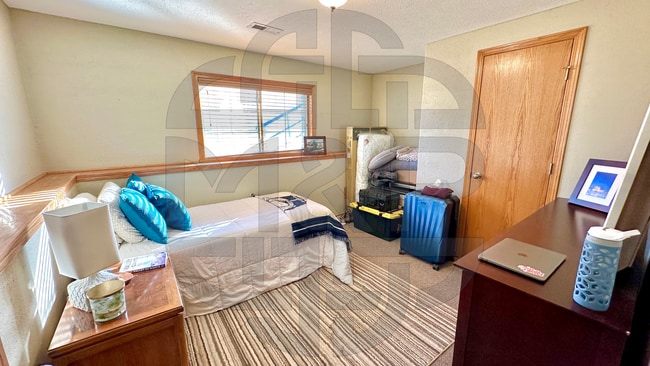 Building Photo - 2113 Timber Ln Cir