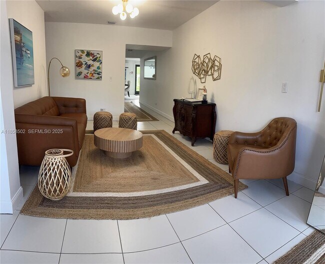 Building Photo - 1301 Grouper Dr