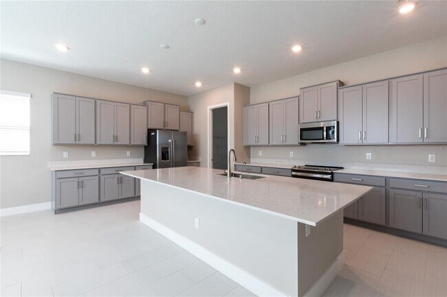 Building Photo - 7714 S Faul St