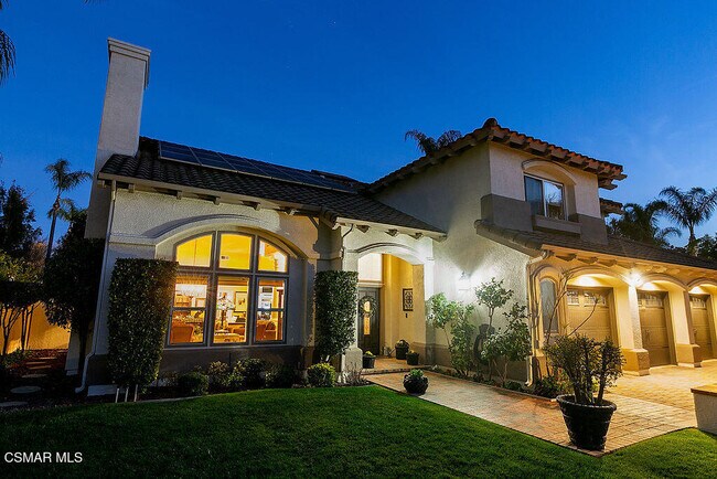 Building Photo - 136 Heath Meadow Pl