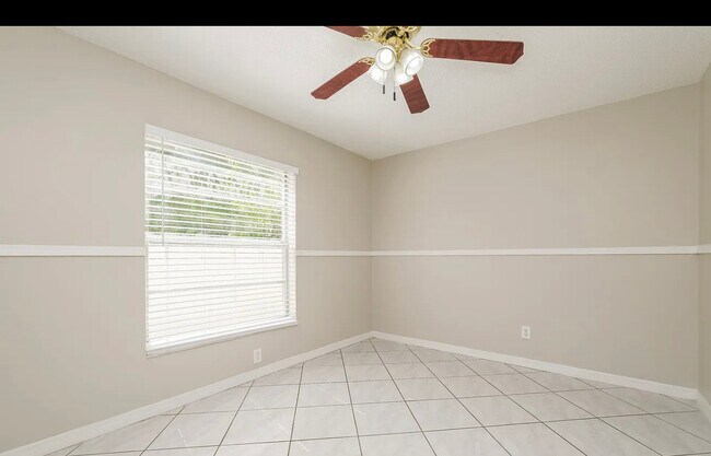 Building Photo - 1321 Coolridge Dr