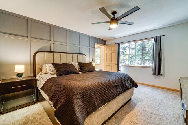 Building Photo - 14474 Northwoods Blvd