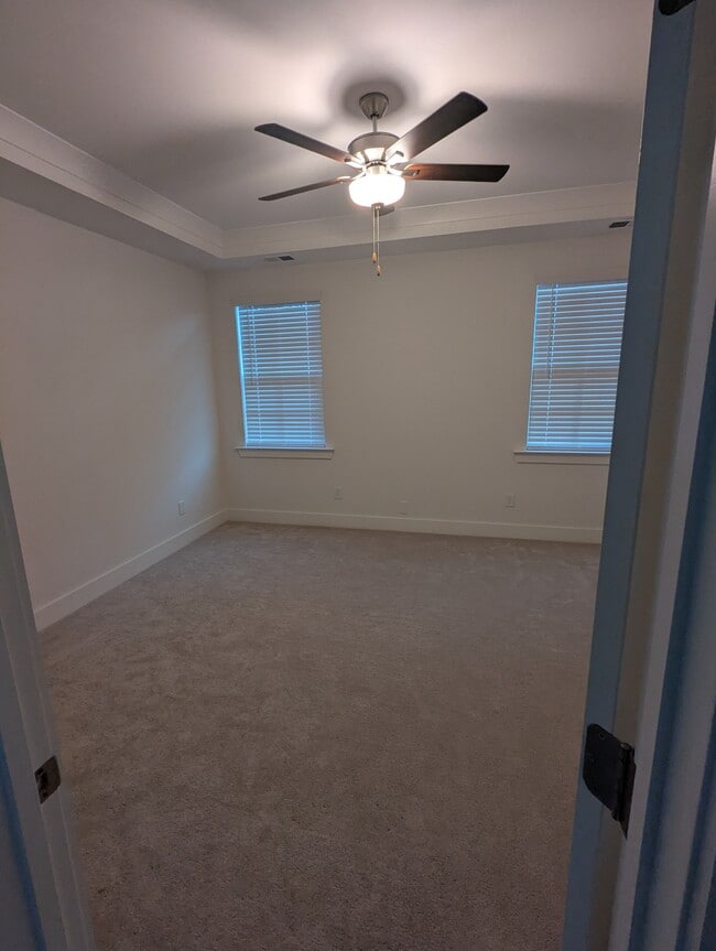 Building Photo - 600 Wetherbrooke Way