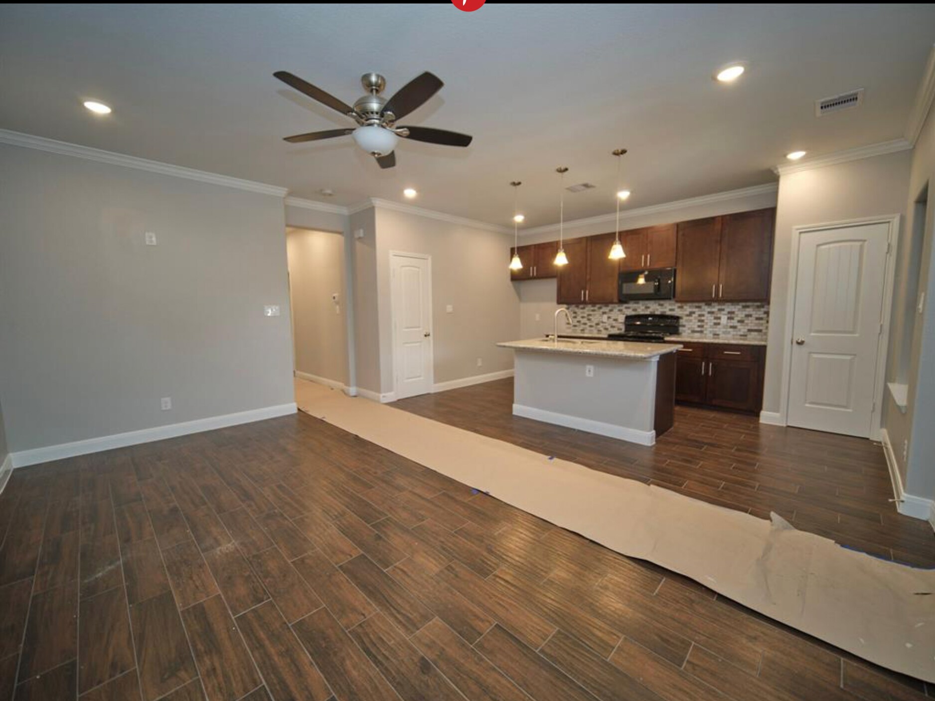 Kitchen - 4822 Falls St