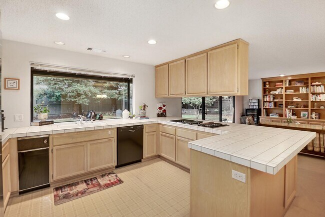 Building Photo - 11465 Ghirardelli Ct