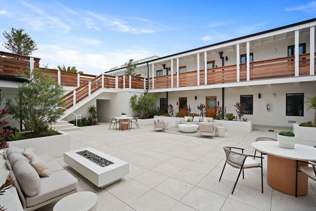 Floorplan - Del Prado House. Beautifully Renovated Homes