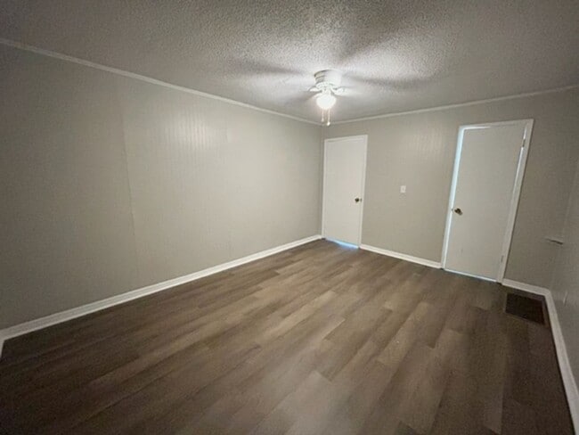 Building Photo - Lake Catoma Apartments