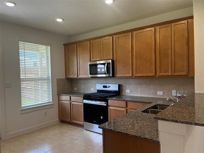 Building Photo - 424 Bristlecone Bend