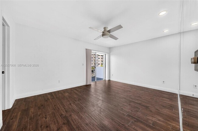 Building Photo - 3642 NE 171 St
