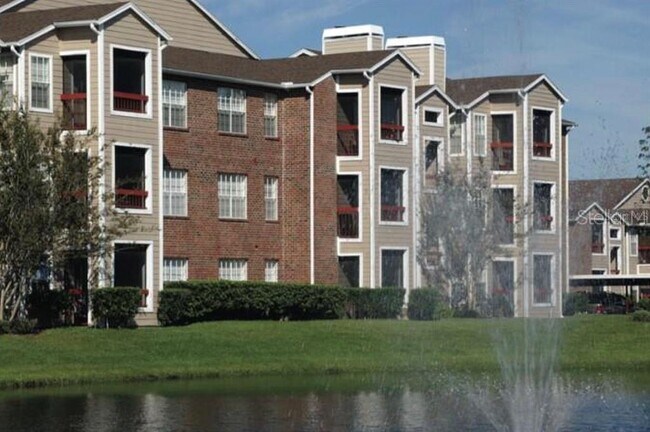 Building Photo - 5501 Rosebriar Way