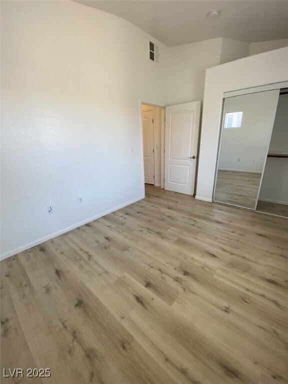 Building Photo - 2305 W Horizon Ridge Pkwy