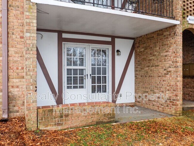 Building Photo - 4610 Lawndale Dr