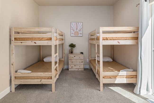 Building Photo - 9287 Riverview Way NW