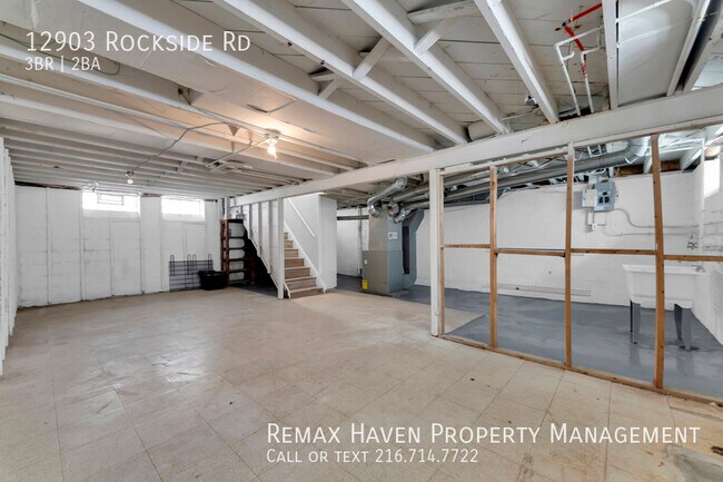 Building Photo - 12903 Rockside Rd