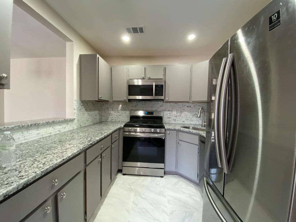 Building Photo - 94 Quince Ct