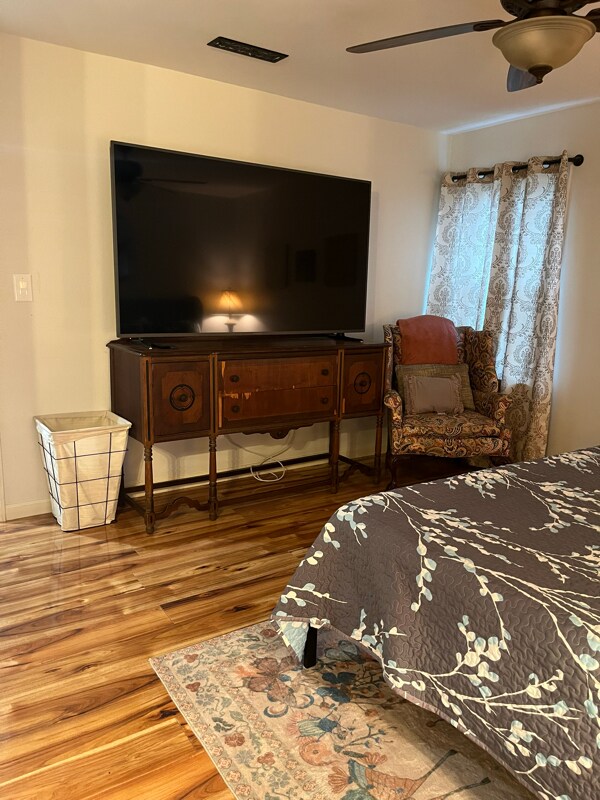 Building Photo - 12102 Carriage Ct SE