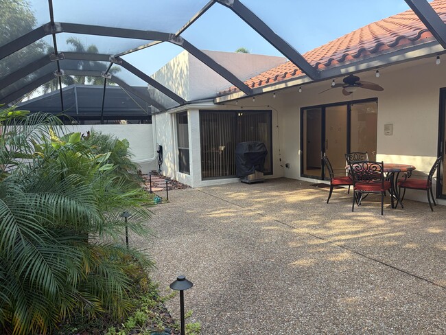 Building Photo - 21435 Campo Allegro Dr