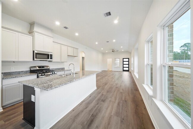 Building Photo - 11703 Eclipse Dr