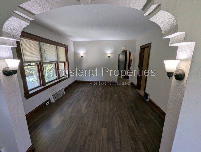 Building Photo - 5529 Mimika Ave