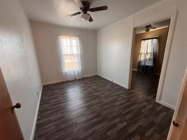 Building Photo - 702 4th St