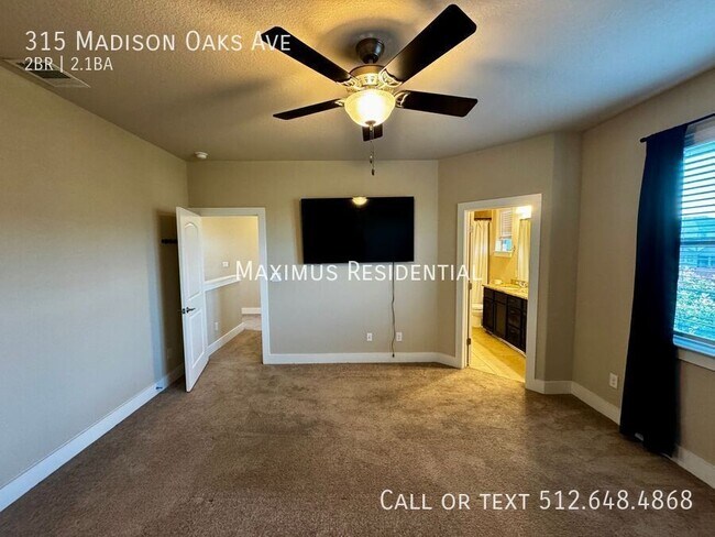 Building Photo - 315 Madison Oaks Ave