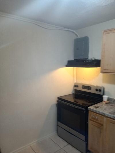 Building Photo - 3830 Bunche St