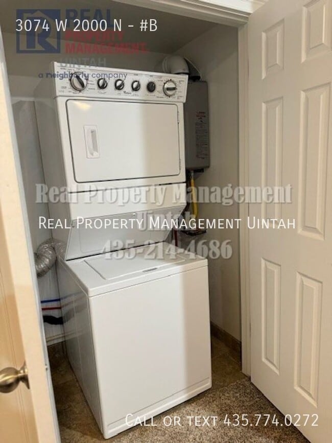 Building Photo - 3074 W 2000 N