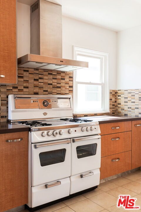 Building Photo - 6337 W 83rd St