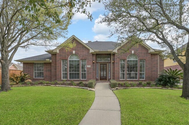 Building Photo - 17222 Leeside Dr