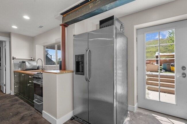 Building Photo - Beautiful 5 Bed / 3.5 Bath Home for Rent in Draper