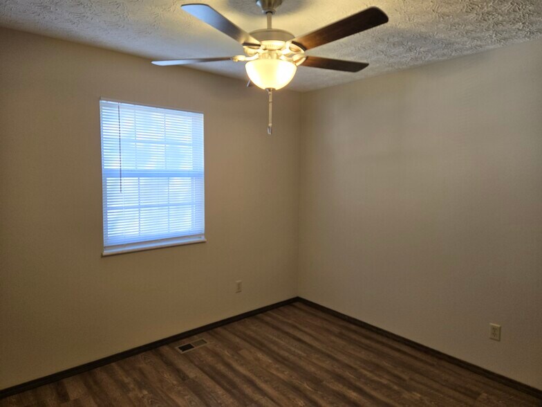 Building Photo - 1219 Woodbridge St