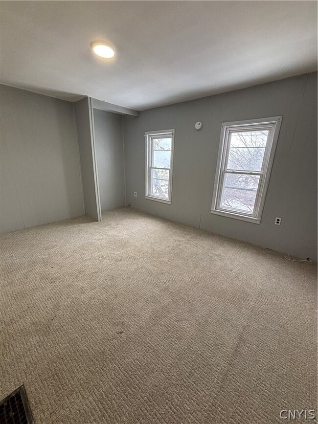 Building Photo - 702 Leray St