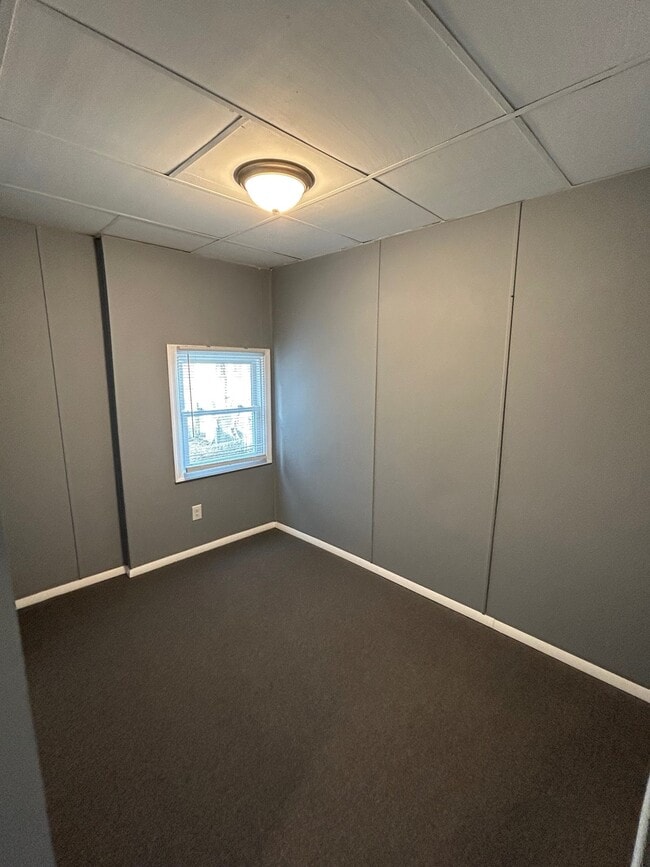 Building Photo - 2519 W Gordon St