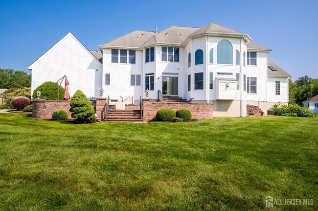 Building Photo - 19 Meadowlark Dr