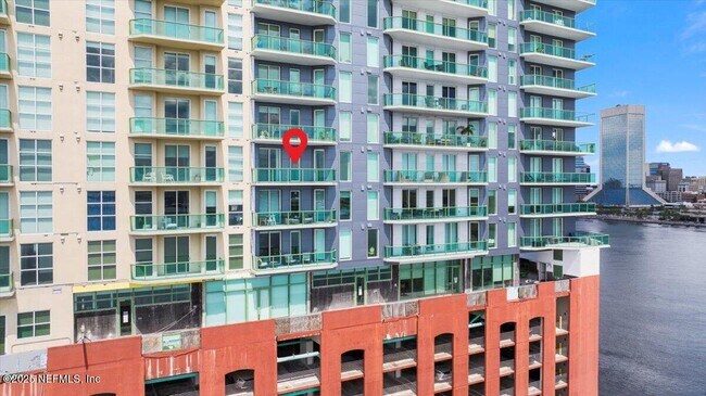 Building Photo - 1431 Riverplace Blvd