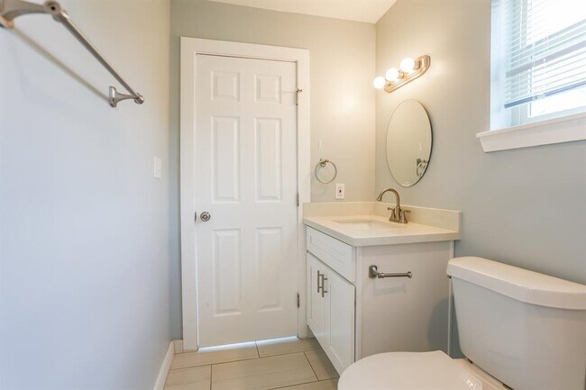 Building Photo - 4801 Avenue H