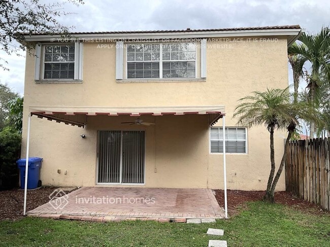 Building Photo - 2450 NW 72nd Ave