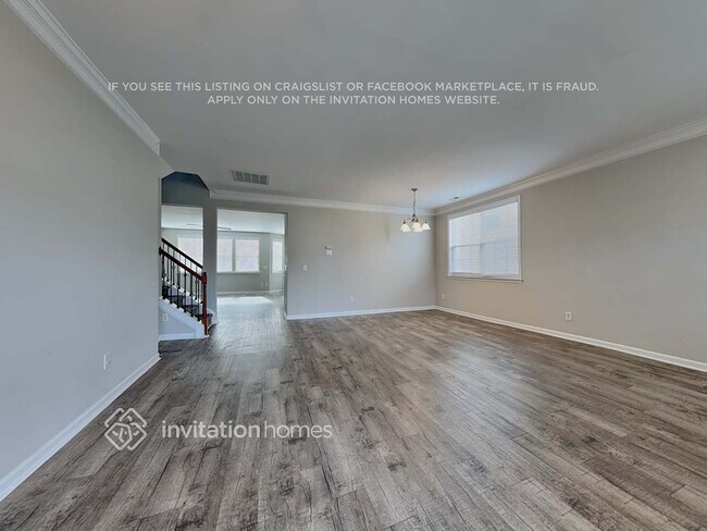 Building Photo - 716 Weathervane Dr