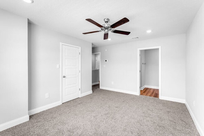 Building Photo - 12276 Frazier Ln