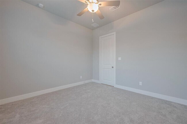 Building Photo - 5106 Blooming Hibiscus Ln