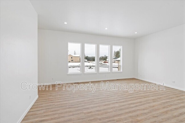 Building Photo - 133 Bench Run