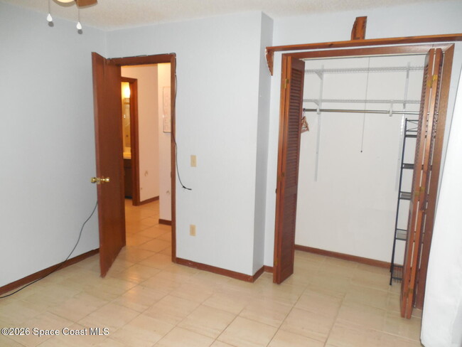 Building Photo - 1492 Autumn Woods Dr